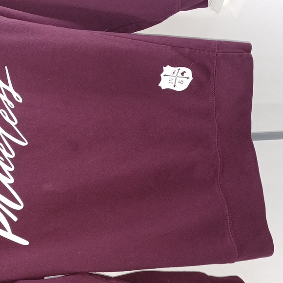 Priceless Sweater - Picture 3 of 9